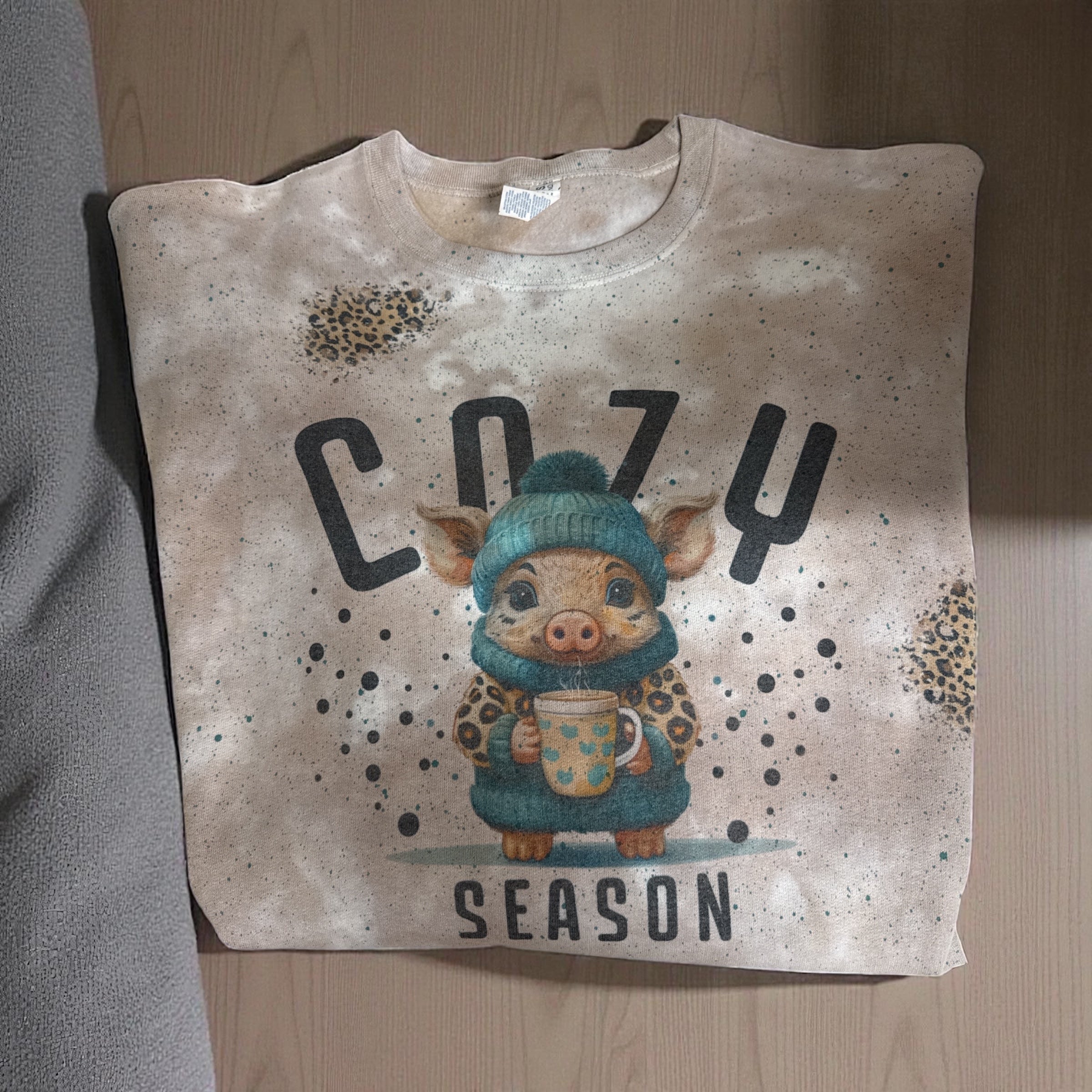 Cozy Season Pig with Accents